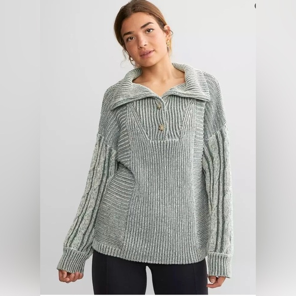 BKE Exclusive Ribbed Knit Henley Sweater - Picture 2 of 4